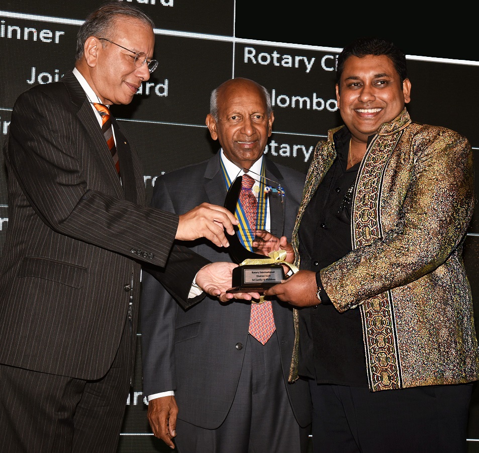 roshan perera-k r ravindran - senaka amawasinghe-rotary