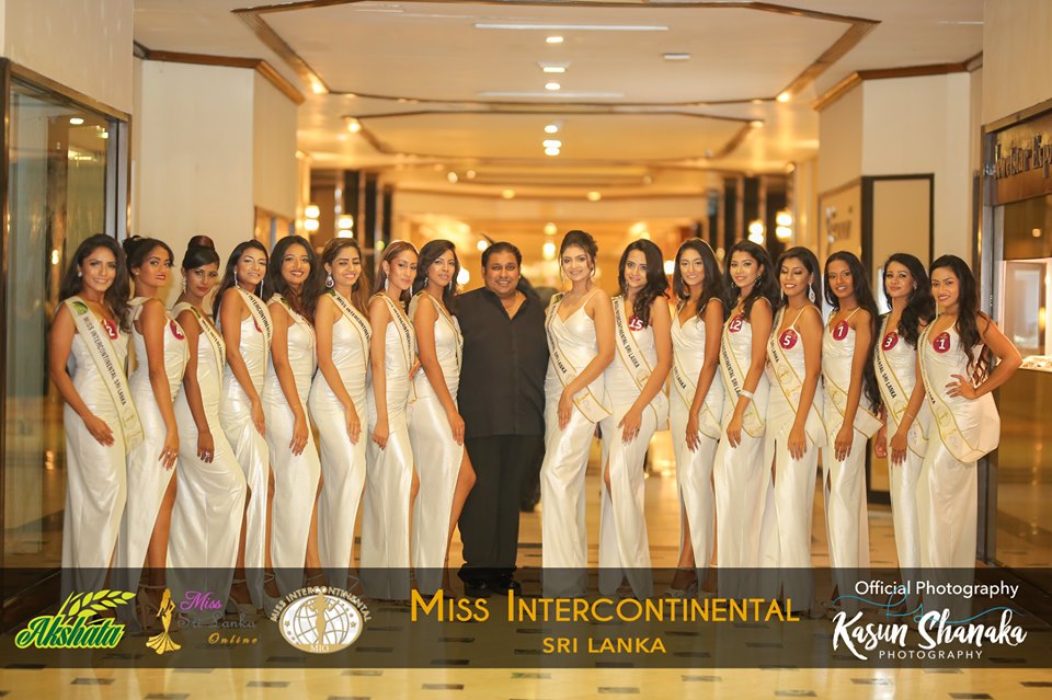 roshan perera-anjuni=rebecca=twinkle-akshata-suwandel-rice-sponsor-miss galadari queen (27)