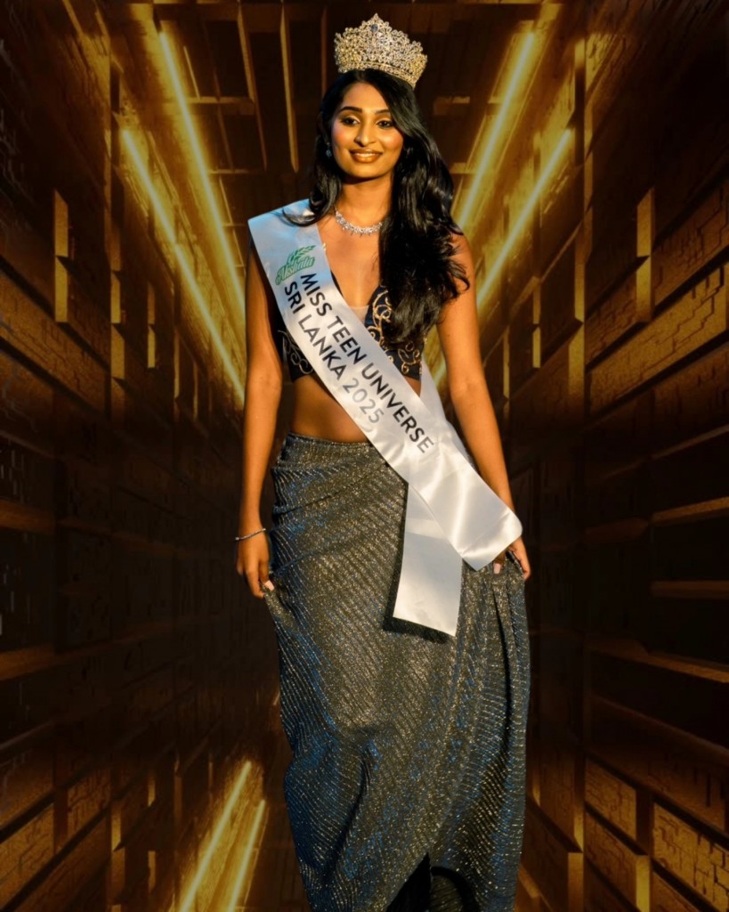 AKSHATA MISS TEEN UNIVESRE - NELLE FERNANDO (13)
