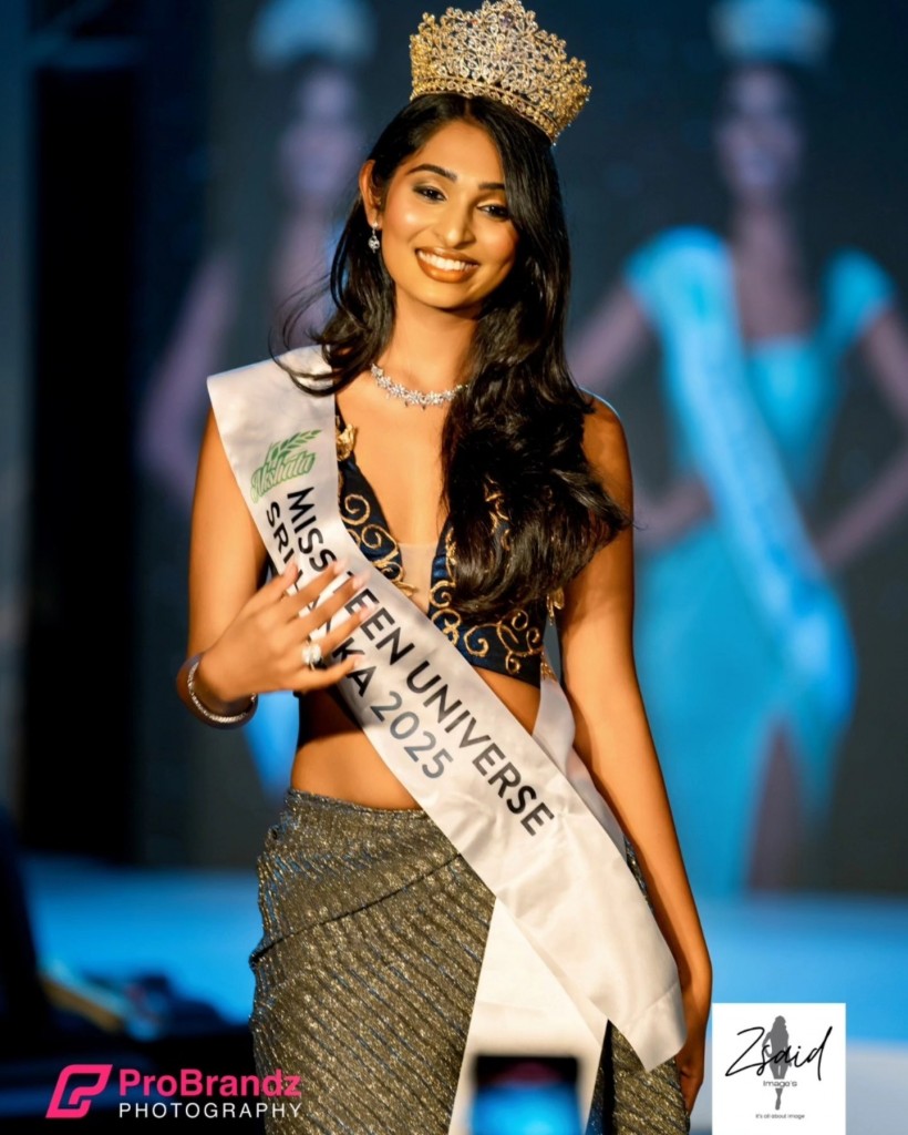 AKSHATA MISS TEEN UNIVESRE - NELLE FERNANDO (8)
