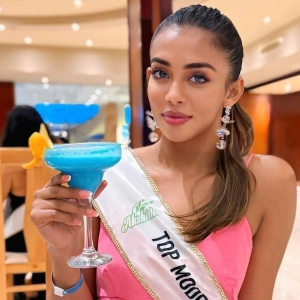 AKSHATA - TOP MODEL ASIA ROMANE (5)