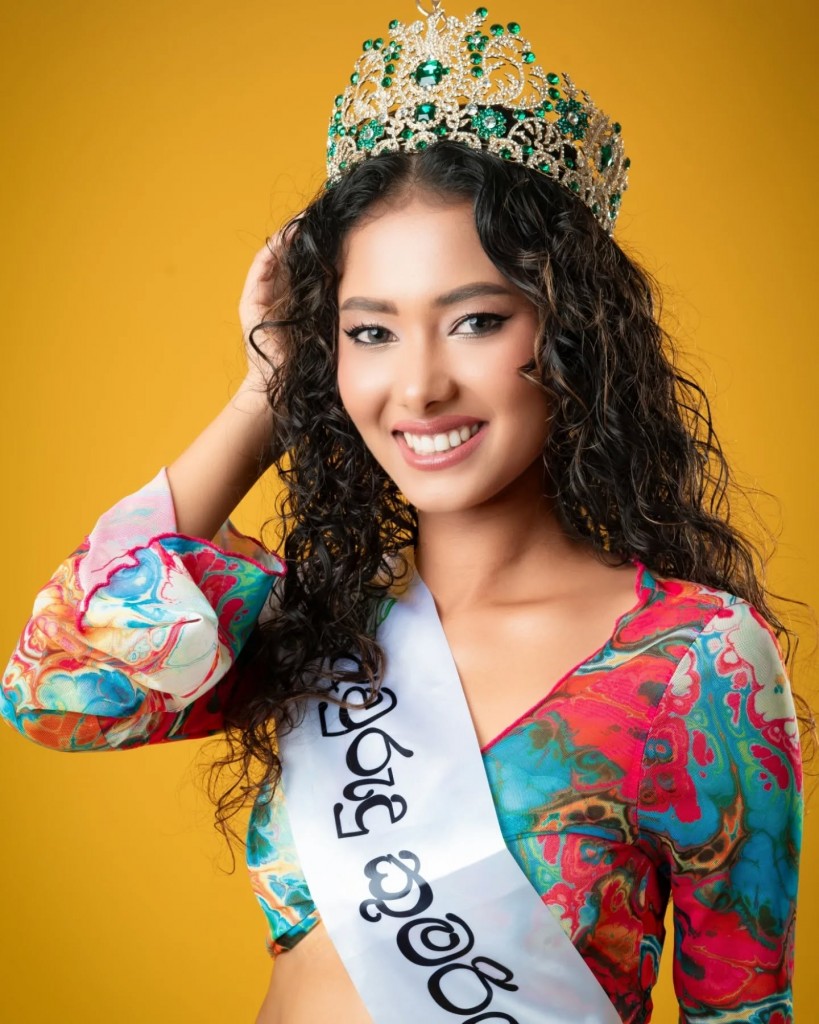 AKSHATA අවුරුදු කුමරිය 2025 (5)
